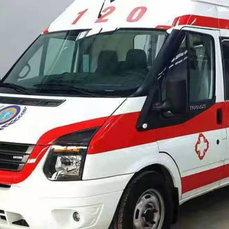 旌德非急救护送病人转院租赁救护车的优缺点对比